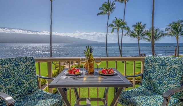 Maui Stunning Prime Ocean Front View of the Bay and Haleakala! *Maalaea Kai 212*