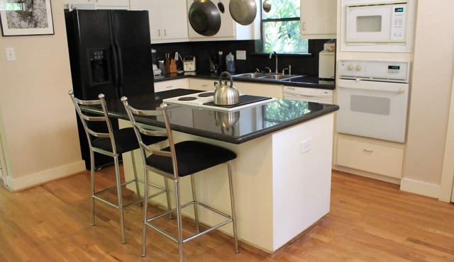 Modern B & B
