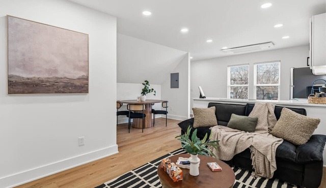 Modern Boho Escape | Prime Ohio City Stay