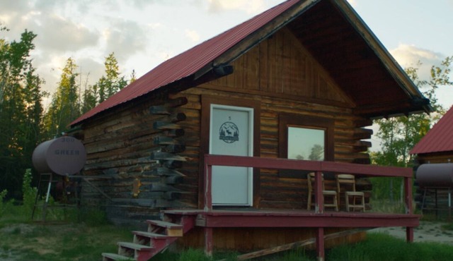 Moose Mansion — Rustic Cabin with Sauna