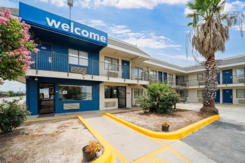 Motel 6-San Antonio, TX - Fort Sam Houston