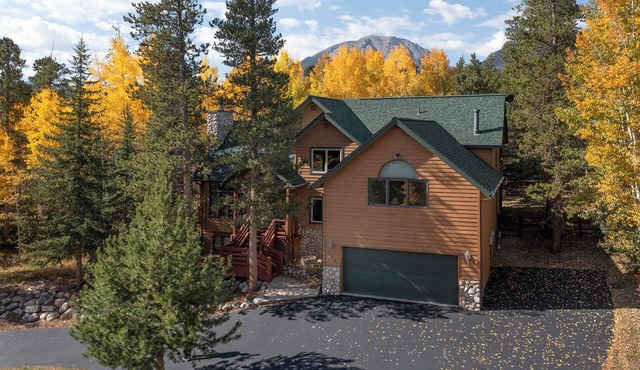 Mountain Home with Private Hot Tub