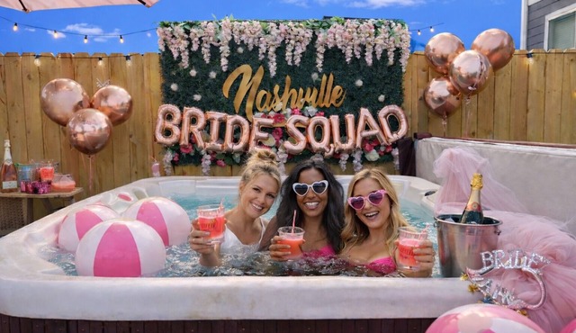 Nashville Glam House+IG Worthy, Hot Tub, Pool