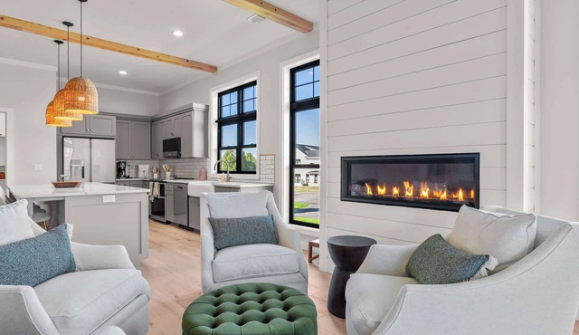 New Luxury Condo - Egg Harbor-Indoor Pool, Gym
