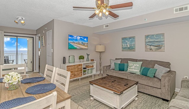 🌊 New Owner Special 🌊 Cozy Oceanfront 💙 2 Bed 2 Bath Condo Suite 💙 4th Floor