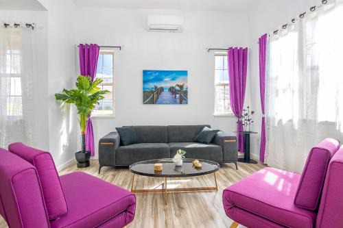 Oahu Million Dollar Ocean View, Sleeps 14, Pool, Spa, Near Beach, AC, BBQ