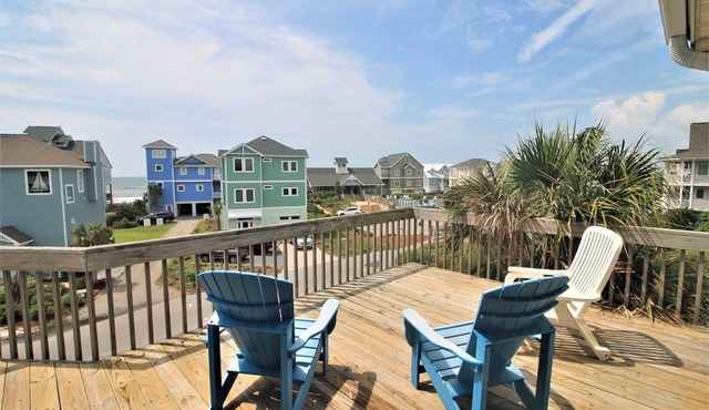 Ocean Lookout: Stunning 4-bedroom home with ocean views in North Topsail Beach.