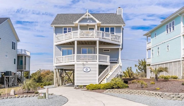 Our Little Seacret - Gorgeous 3BR Home; Easy Beach Access! Community Pool!