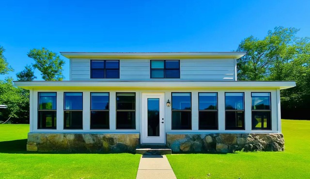 Pet Friendly Waterfront Home + Arcade, Peloton, Boathouse, Spacious Lawn + Views
