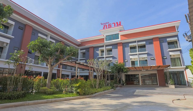 Phuthan Hotel