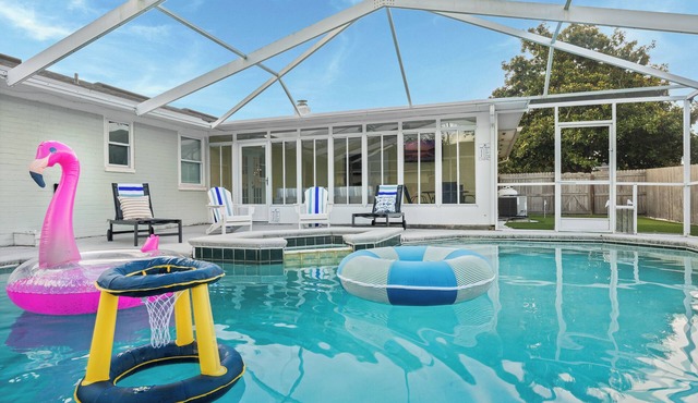 Ponte Vedra Paradise! Pool, Putting Green & 4 Kings