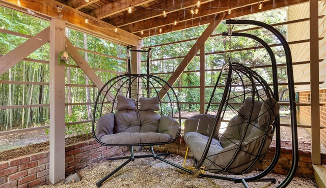 Pool Access | Fire Pit | 2 King Beds