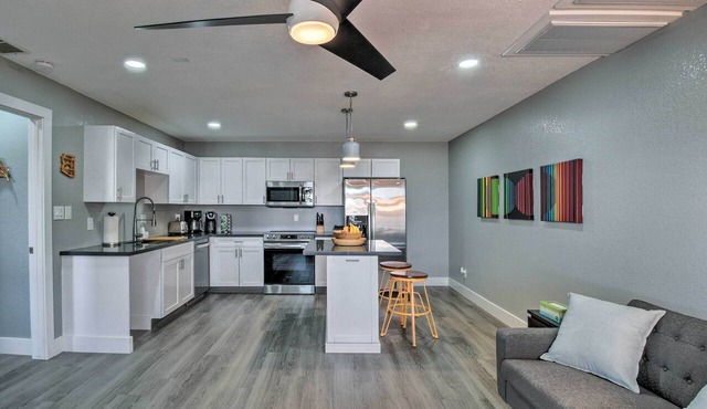 Pool! Couples Haven 1 Mi to Dtwn Apache Junction in Apache Junction