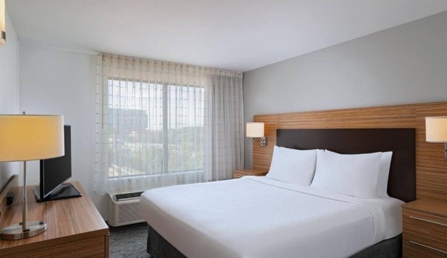 Practical Suite w/ Kitchen + Pool Access | Near Tattnall Square Park - 1.9 miles