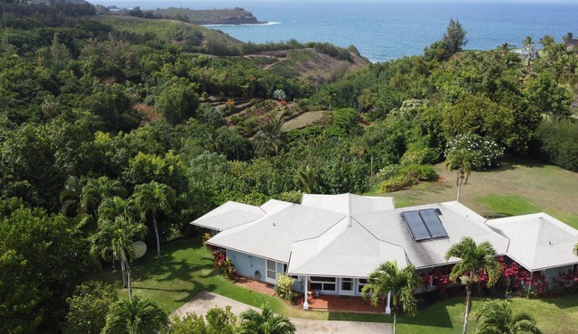 Privacy, Beach, Hot Tub and Ocean Views. TVNC#4284