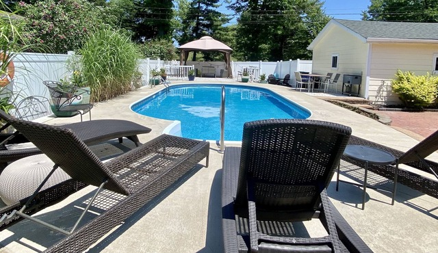Private Poolside Oasis In Downtown New Buffalo