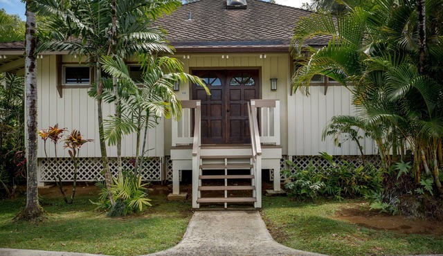Quaint stand-alone cottage - 2 bedroom 2 bath