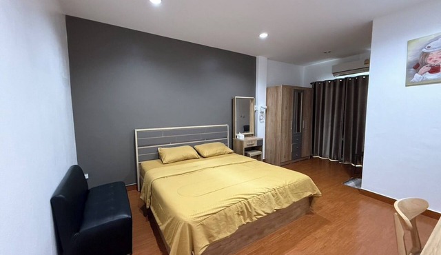 Rabbit Hostel in Lom Sak