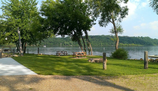 Rustic Lodge With A Beach Charm On The St. Croix River