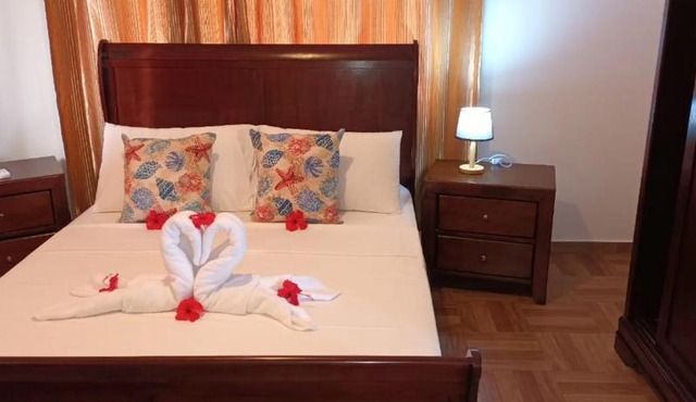 Sawa self catering