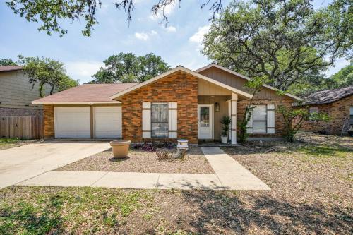 Serene San Antonio Vacation Home w/Smart TVs