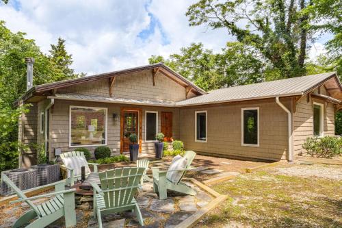 Silver Point Home ~ 1/2 Mi to Center Hill Lake!