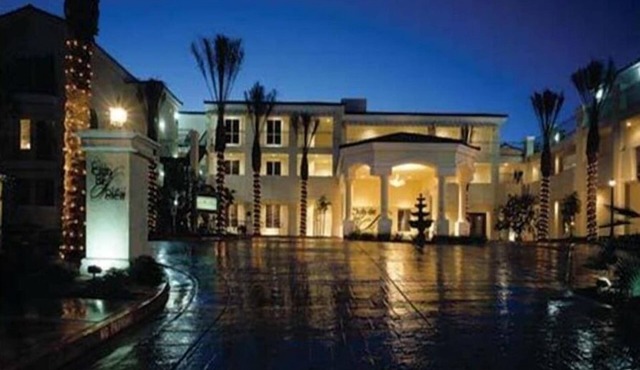 Spacious 2 Bedroom Luxury Suite