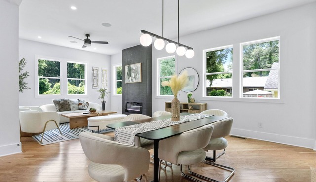 Spacious Executive Home Near Airport & Downtown Atlanta