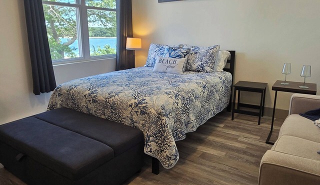 Spacious Onset Beach Studio Amazing Ocean Views - Gateway to Cape Cod