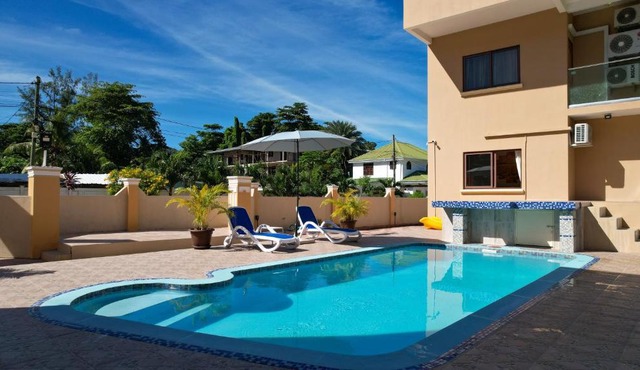 Stone Self Catering Apartment