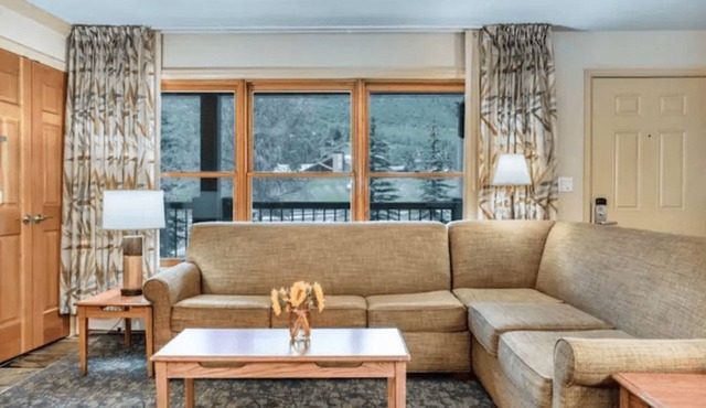 Streamside at Vail Private 1BR Condo with Stunning Views