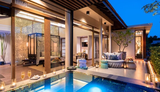 The Sarojin - Jacuzzi Pool Suite