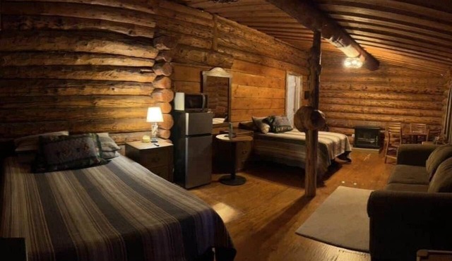 Trapper Bunk Room-HCRL