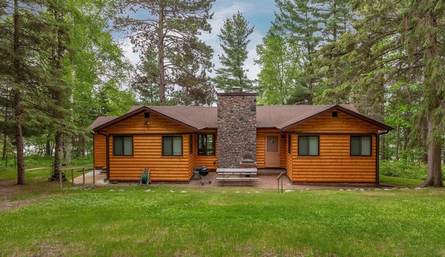 Updated cabin on Big Trout Lake Whitefish Chain MN Crosslake
