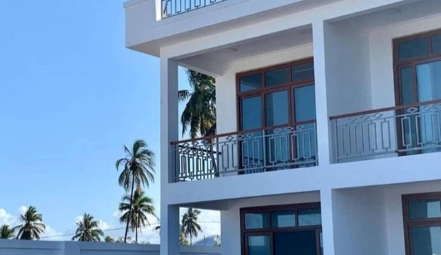 Villa Blue Fish It's is Beach Front Villa with Swimming Pool suitable for famil