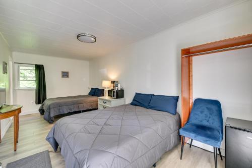 Walk to Schroon Lake! Studio w/Shared Fire Pit