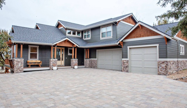 West Ridge Craftsman with Amazing Views