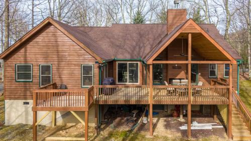 White Tail Cottage