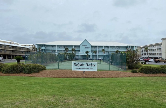 Recently updated! 3 bed 3 bath waterfront condo