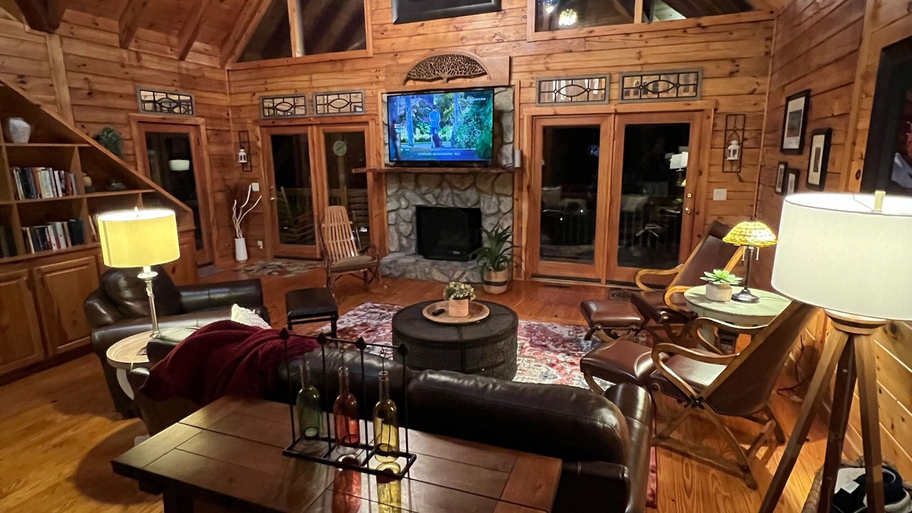 Photo of Livingroom in Lake Lure
