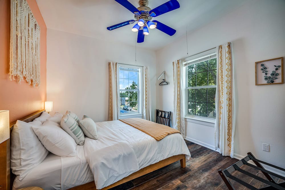Photo of Bedroom in Government Hill
