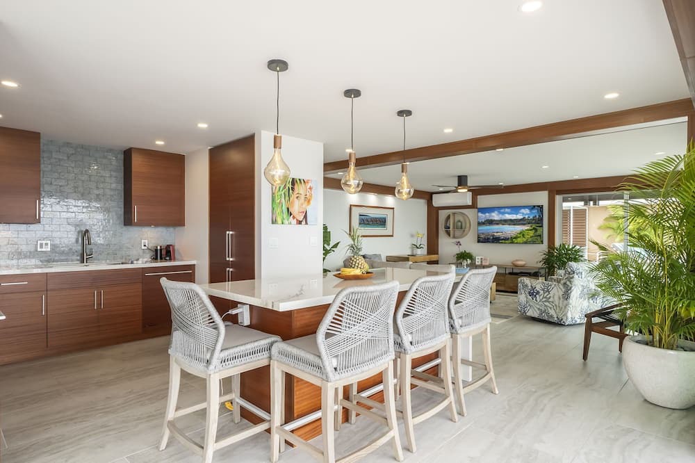 Photo of Kitchen in Historic Lahaina Front Street