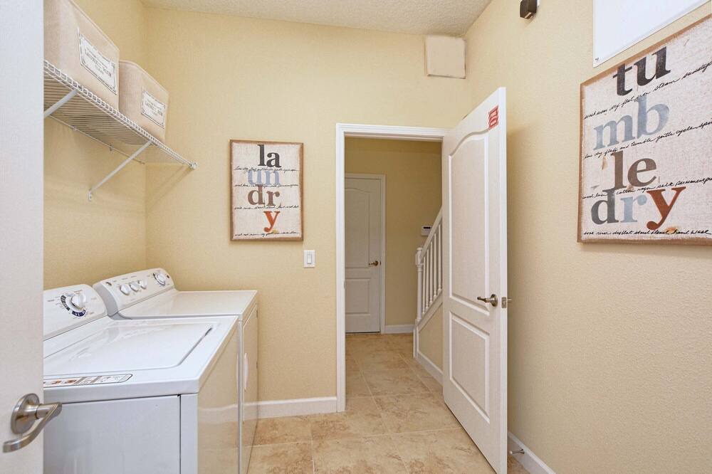 Photo of Bedroom in Lindfields