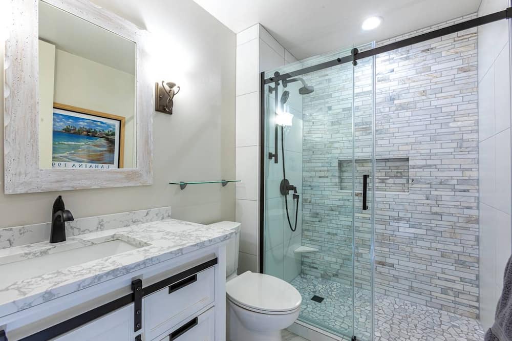 Photo of Bathroom in Wailea