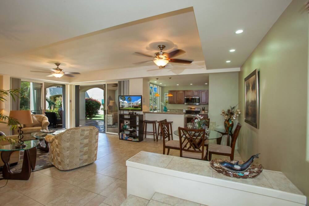 Photo of Livingroom in Wailea