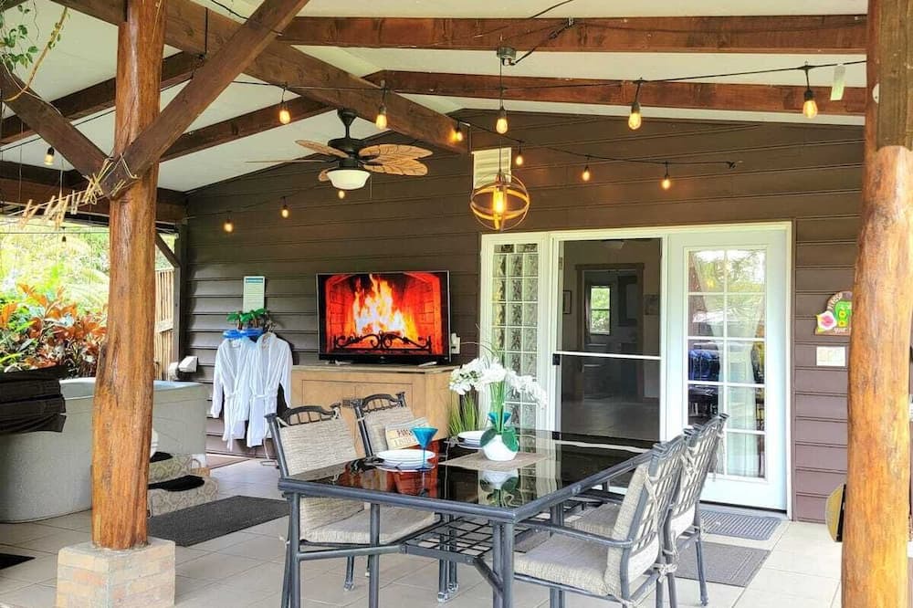 Photo of Outdoor in Leilani Estates