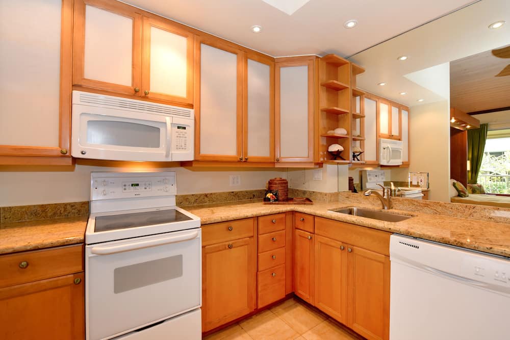 Photo of Kitchen in Napili