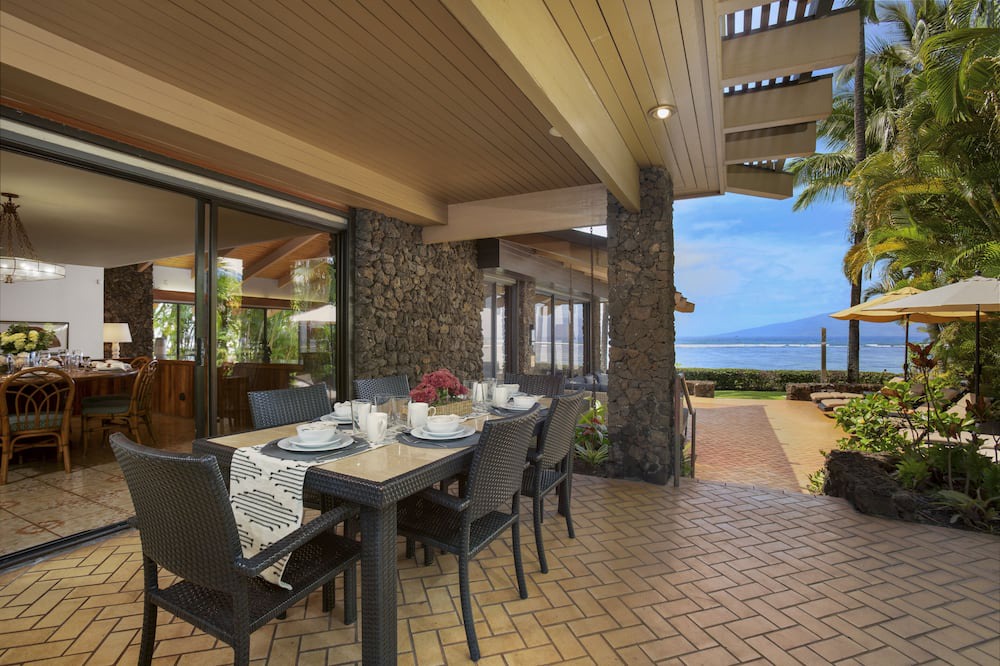 Photo of Outdoor in Historic Lahaina Front Street