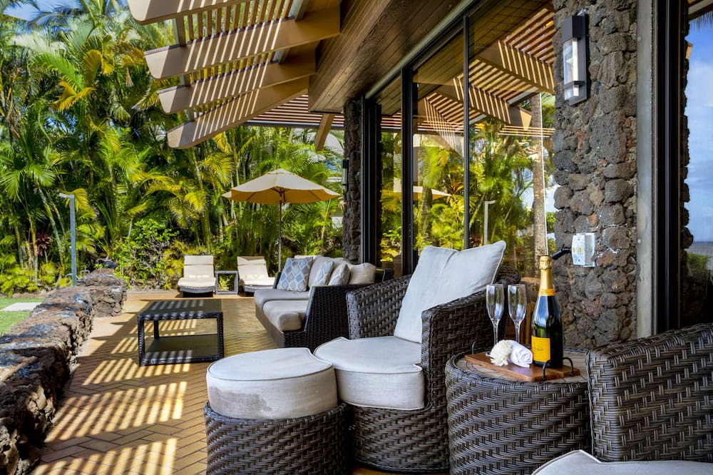 Photo of Outdoor in Historic Lahaina Front Street