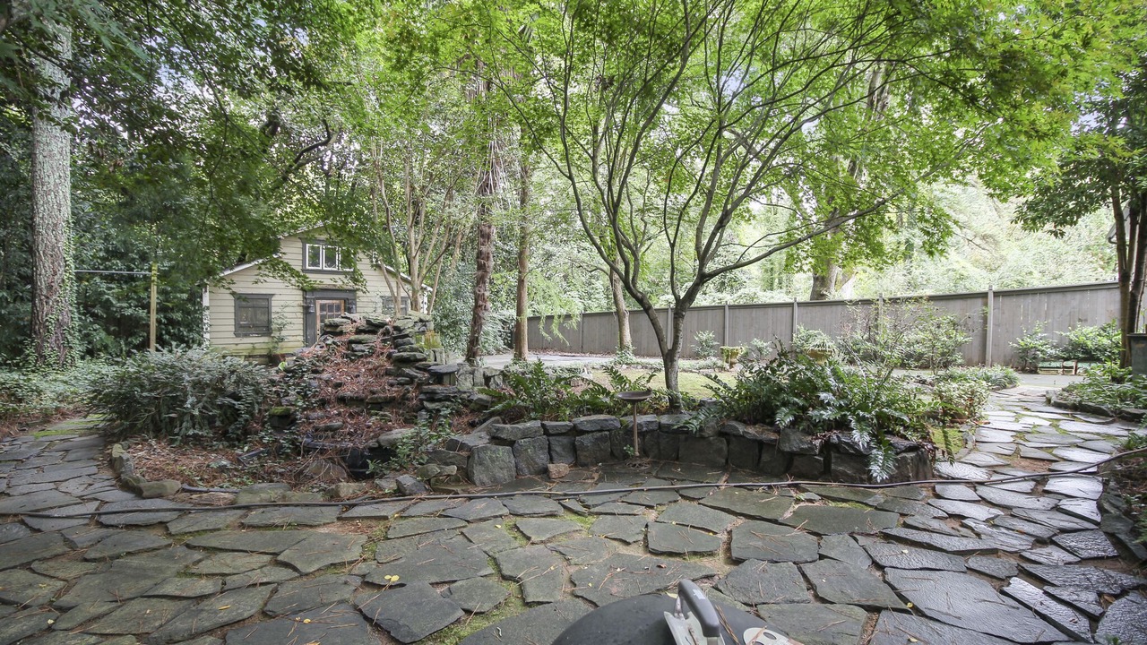 Photo of Outdoor in North Buckhead